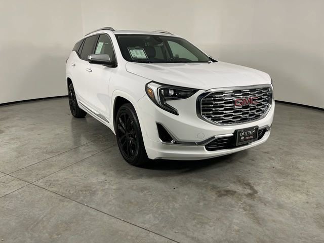 Certified 2018 GMC Terrain Denali w/ Comfort Package FWD image 2