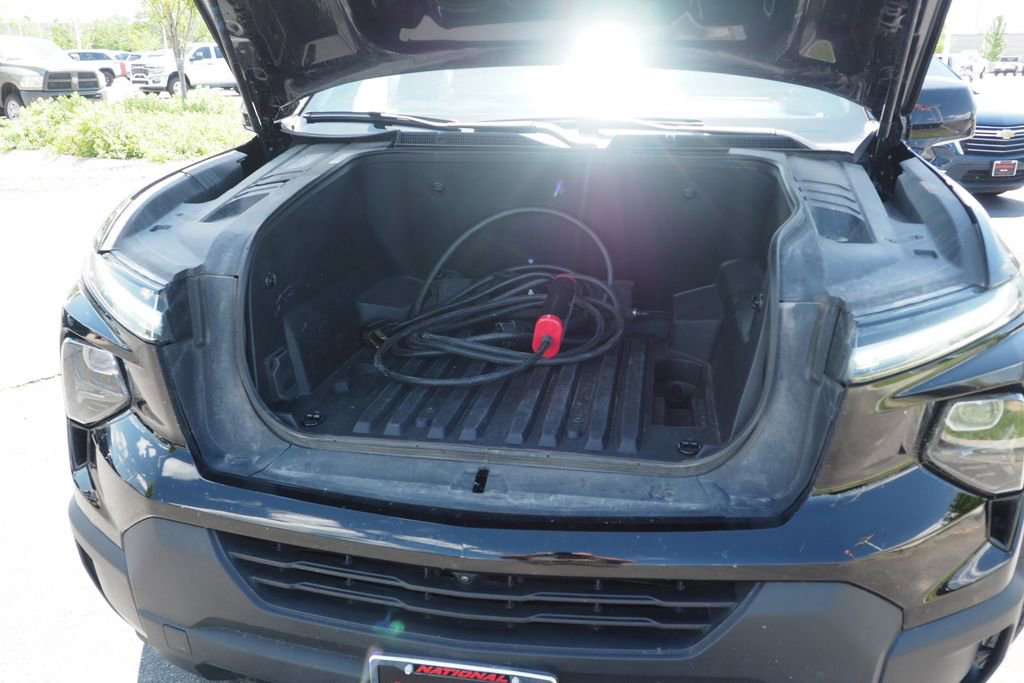Used 2024 Chevrolet Silverado EV W/T AWD/4WD image 12