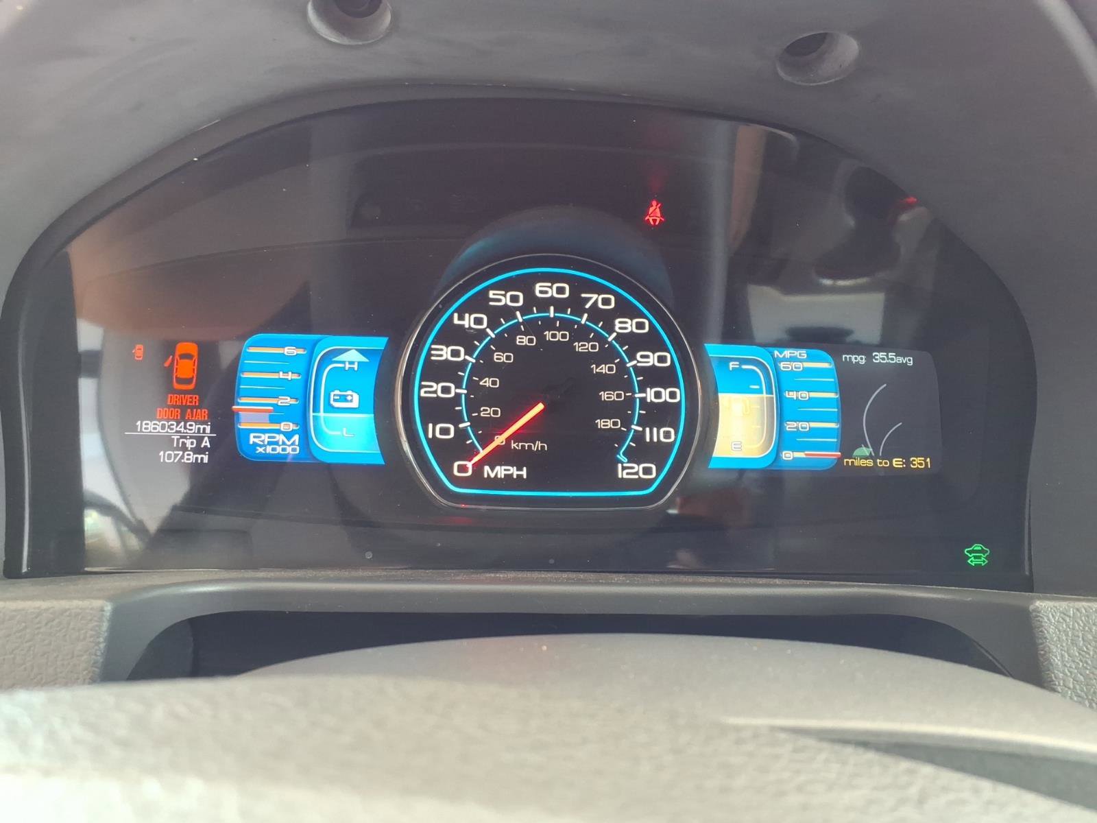 Used 2012 Ford Fusion Hybrid FWD image 9