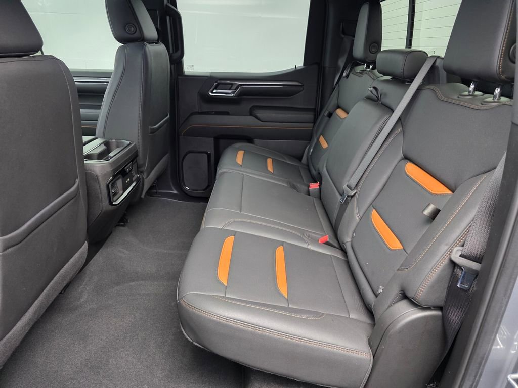 Used 2024 GMC Sierra 1500 AT4 w/ Technology Package image 15