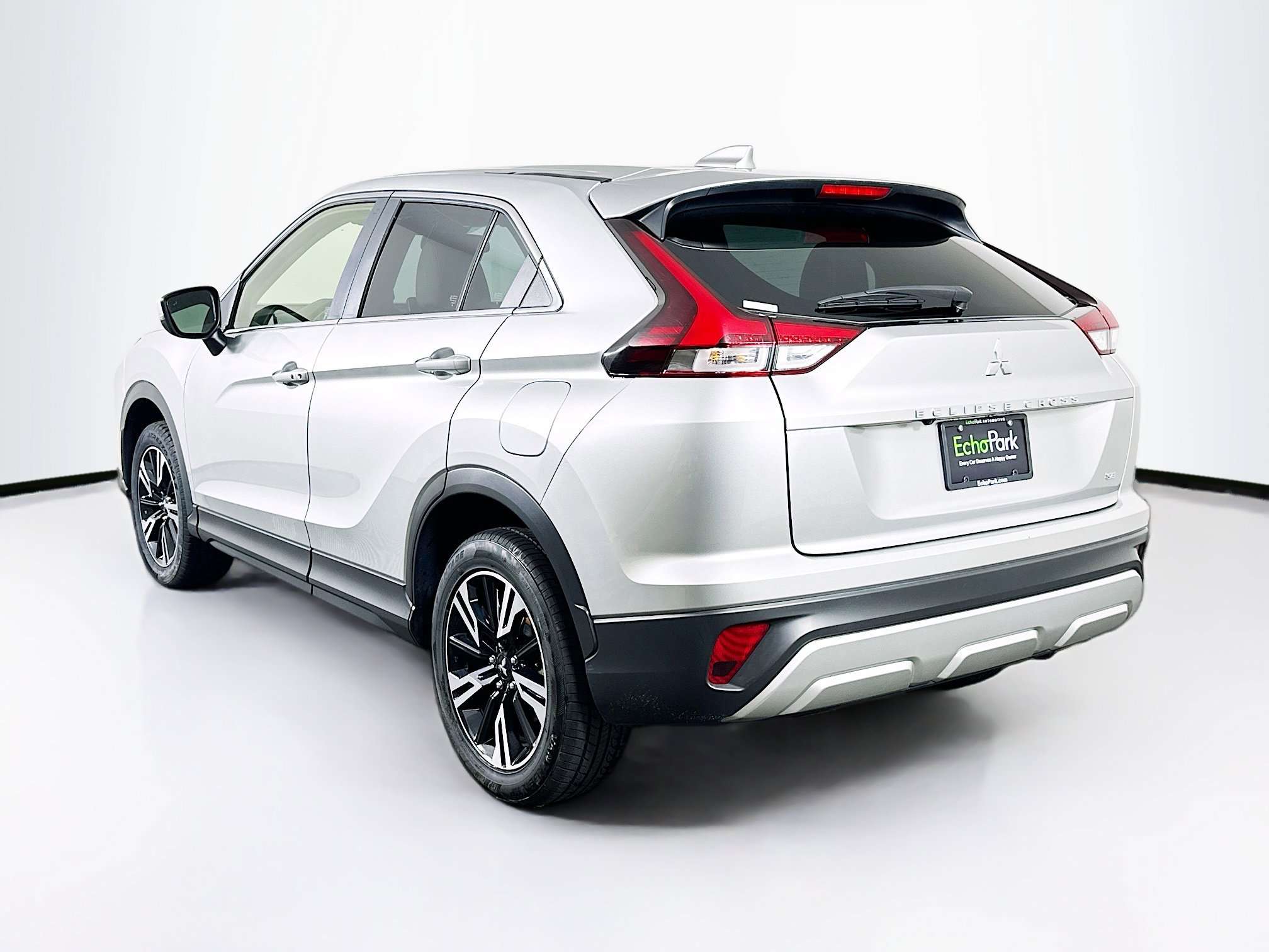 Used 2024 Mitsubishi Eclipse Cross SE AWD/4WD image 5