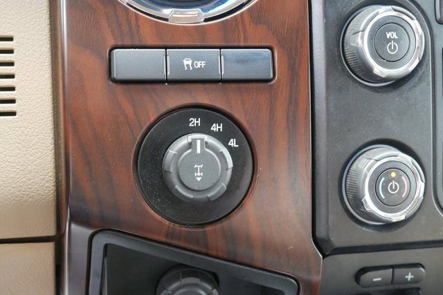 Used 2015 Ford F350 Lariat image 20