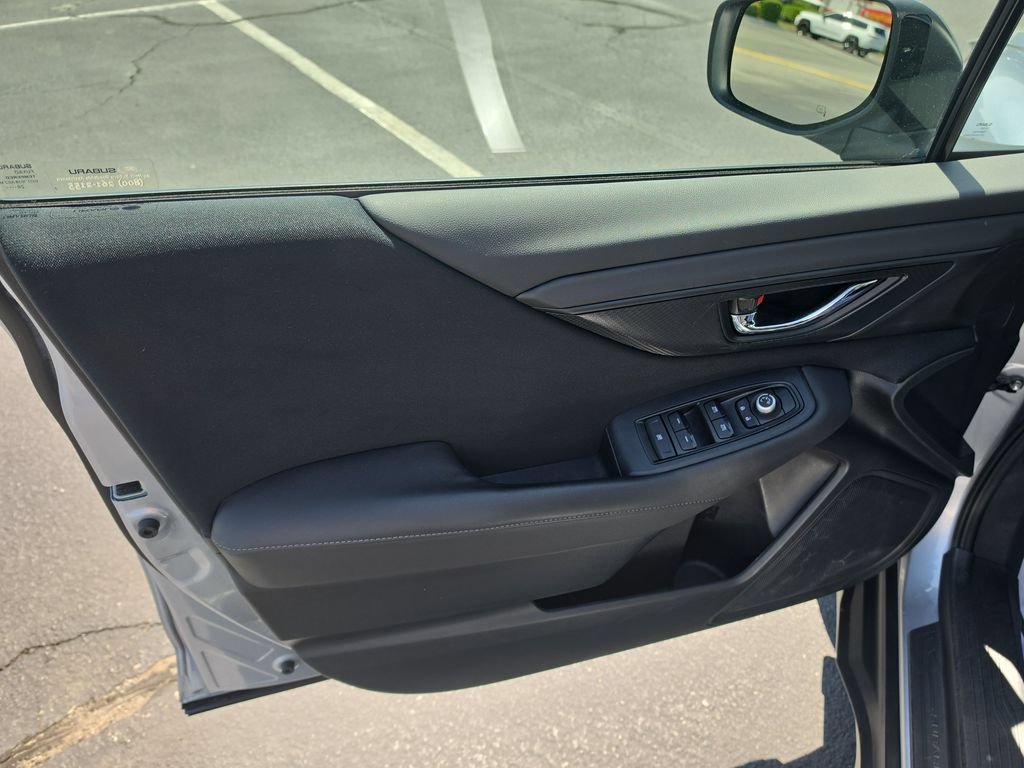 Used 2021 Subaru Outback Premium AWD/4WD image 11