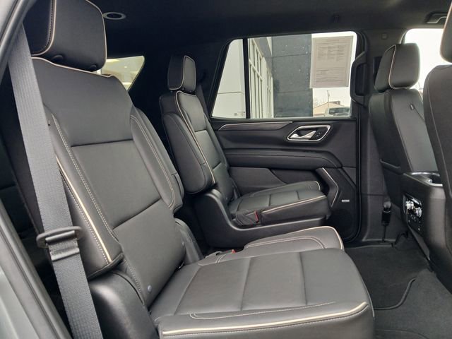 Certified 2022 GMC Yukon SLT w/ SLT Luxury Package image 17