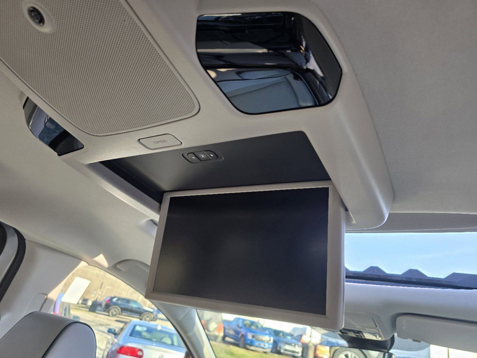 Used 2025 Honda Odyssey Touring image 13