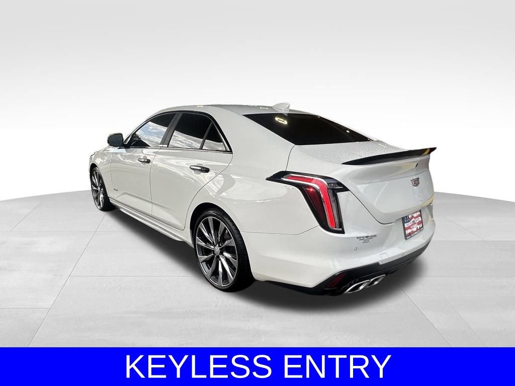 Used 2022 Cadillac CT4 V w/ Navigation Package image 7