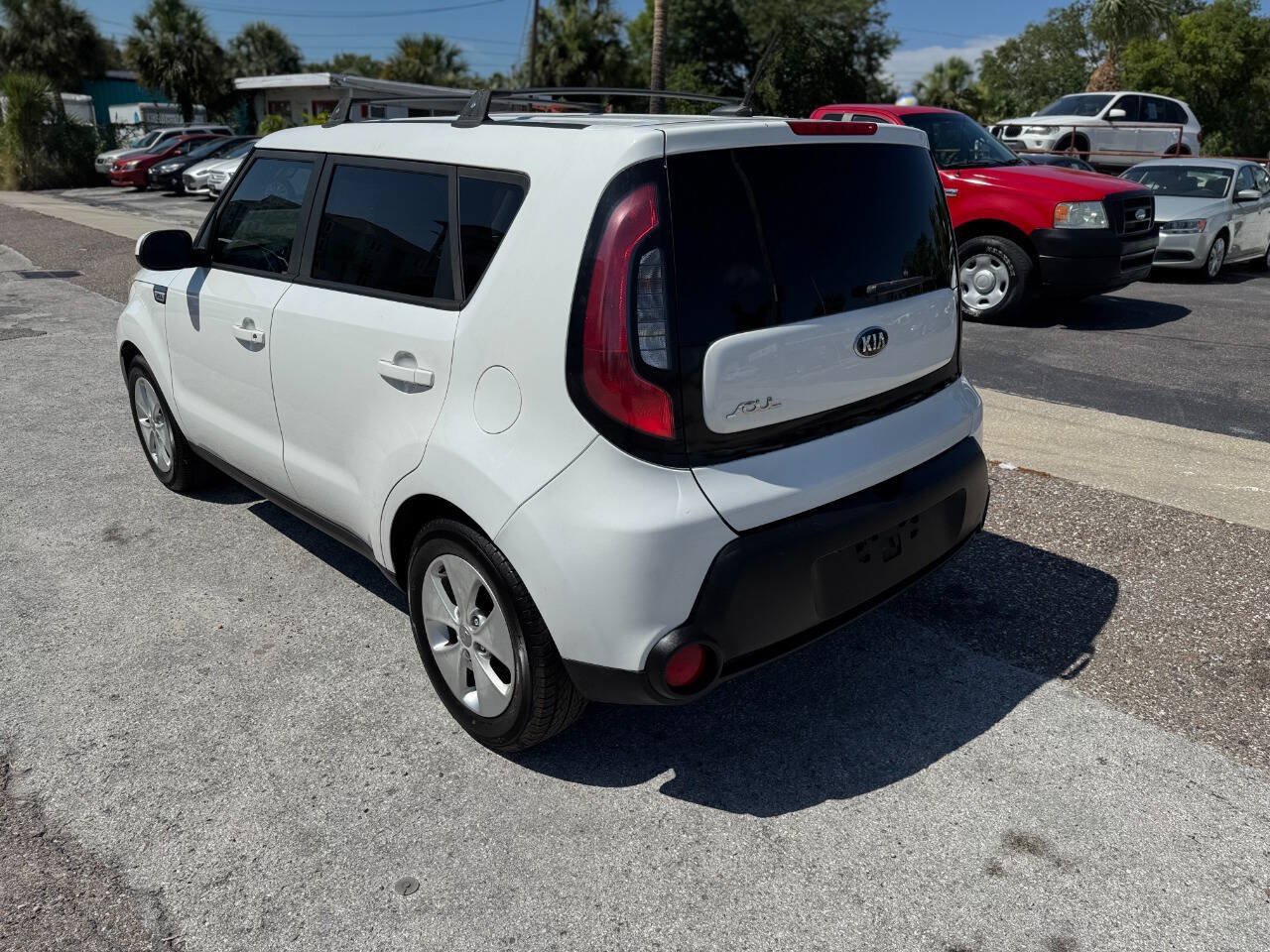 Used 2016 Kia Soul FWD image 6
