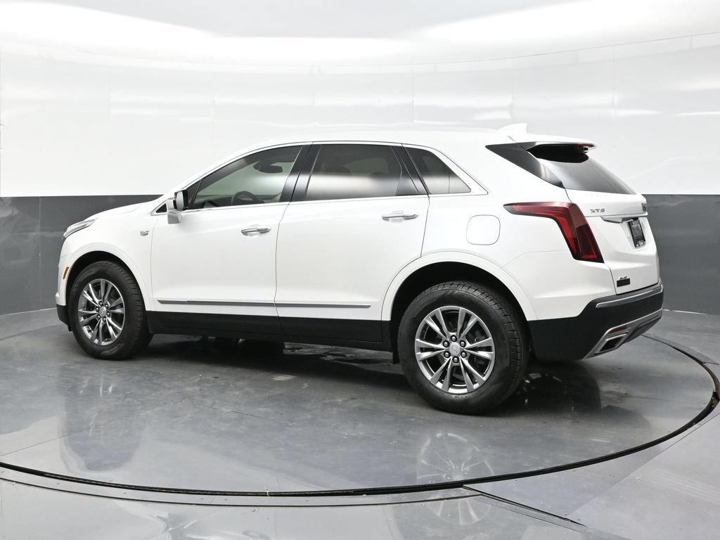 Used 2021 Cadillac XT5 Premium Luxury w/ LPO, Floor Liner Package AWD/4WD image 4