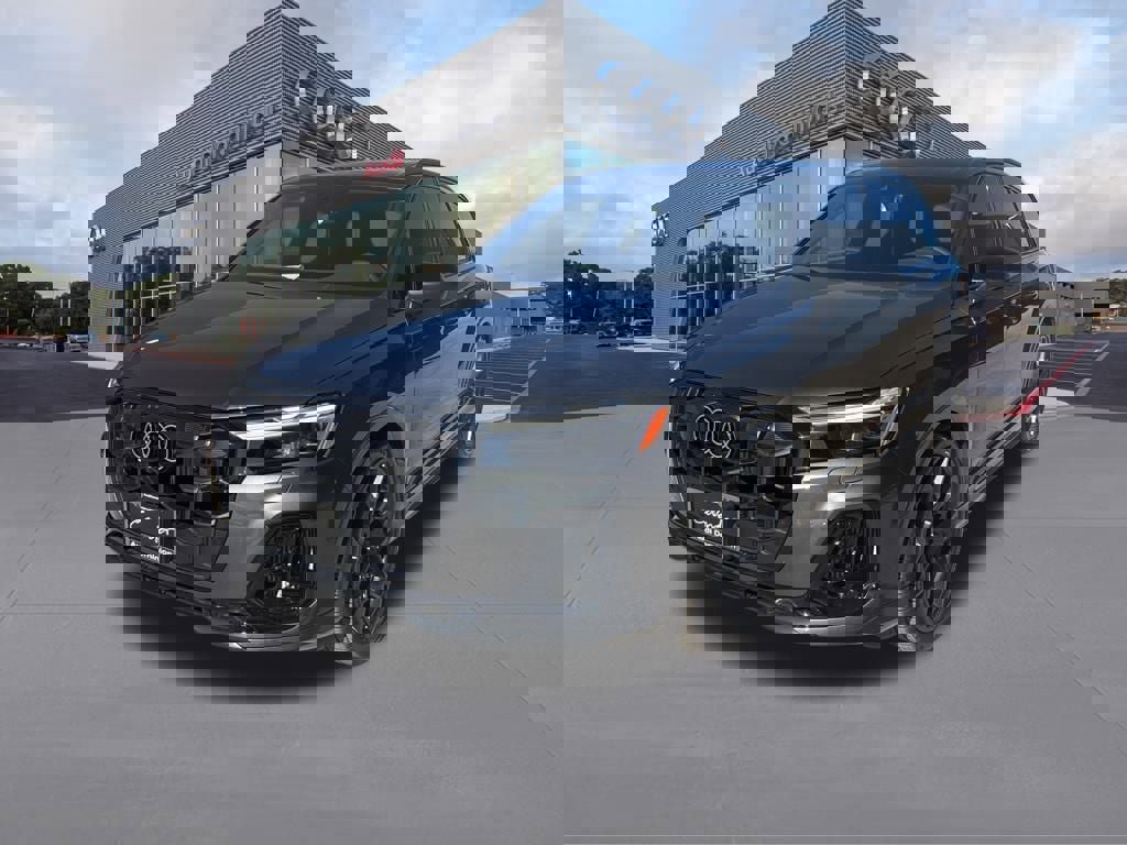 New 2026 Audi SQ7 Premium Plus