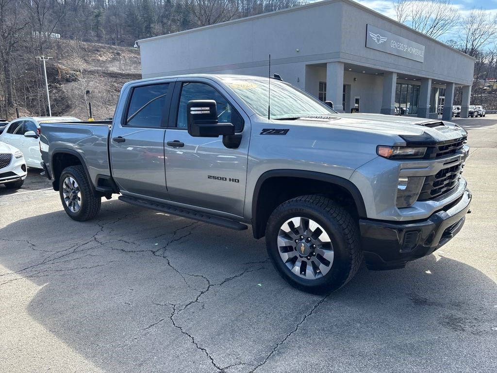 Certified 2024 Chevrolet Silverado 2500 Custom w/ Custom Convenience Package image 8