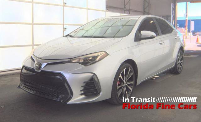Used 2018 Toyota Corolla SE FWD image 2