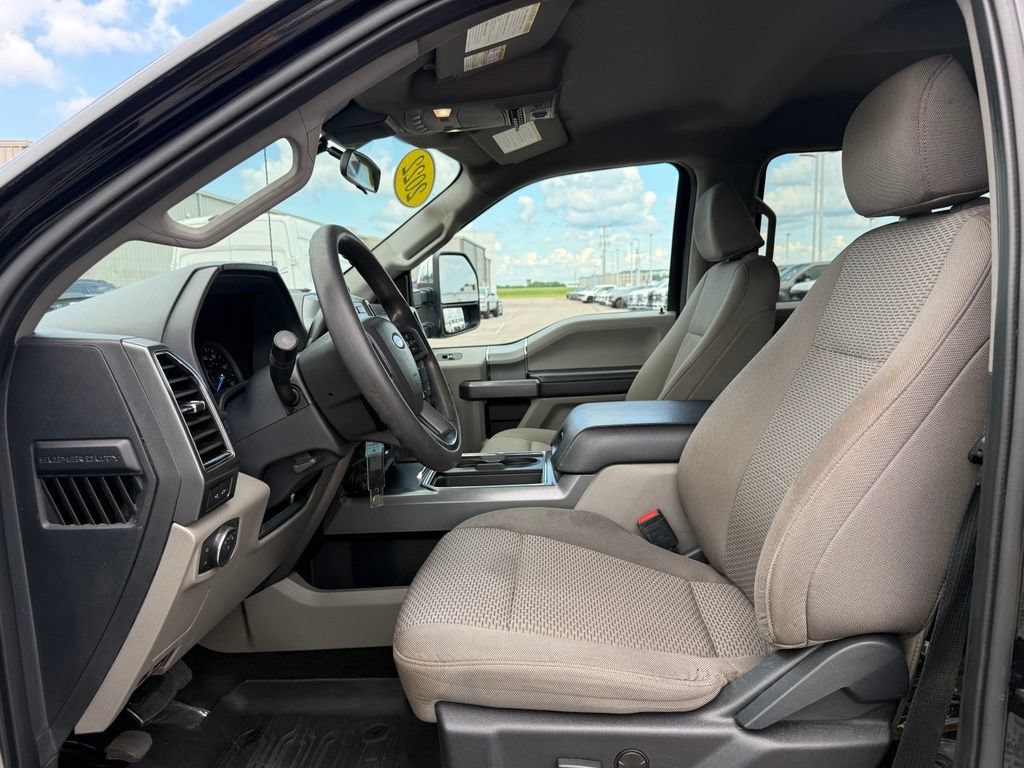 Used 2022 Ford F450 XLT w/ XLT Premium Package AWD/4WD image 5