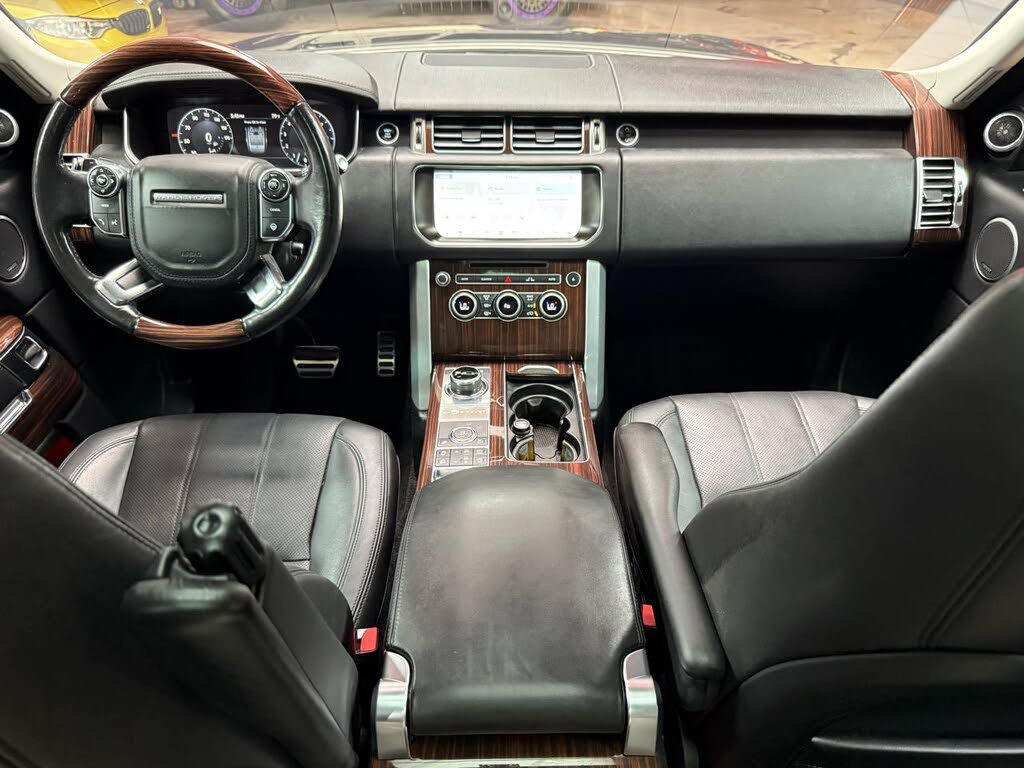 Used 2017 Land Rover Range Rover Supercharged AWD/4WD image 10