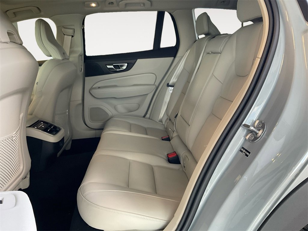 New 2026 Volvo V60 B5 Cross Country Ultra w/ Protection Package Premier image 13