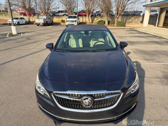 Used 2017 Buick LaCrosse Preferred image 9
