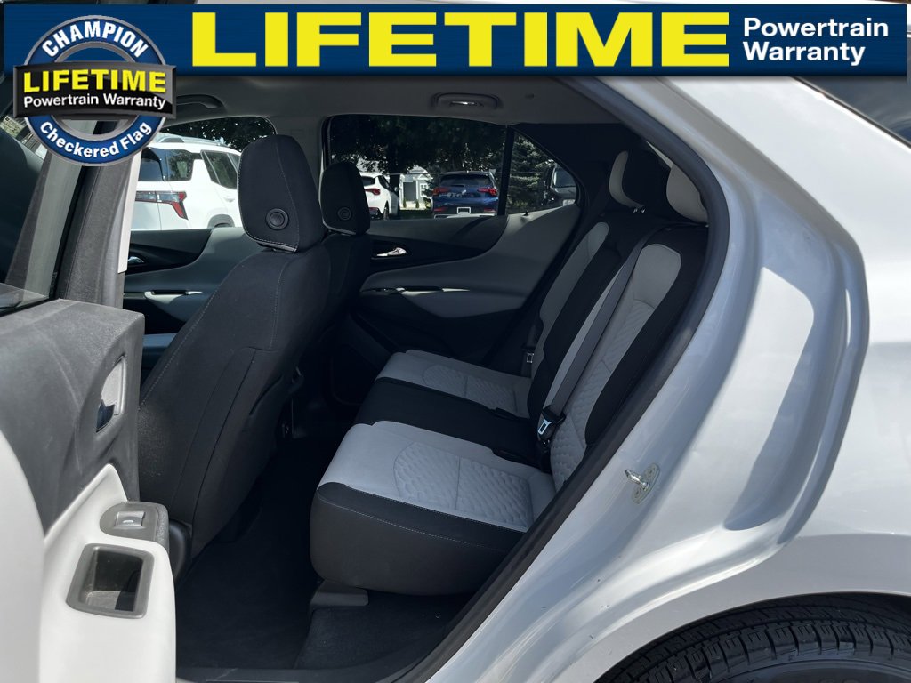 Used 2021 Chevrolet Equinox LT image 17
