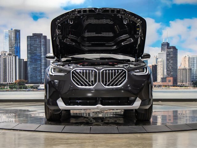 Used 2026 BMW X3 xDrive30 w/ Premium Package AWD/4WD image 4