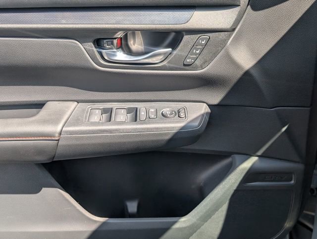 Used 2025 Honda CR-V Sport-L image 36