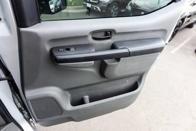 Used 2016 Nissan NV 3500 SL RWD image 32