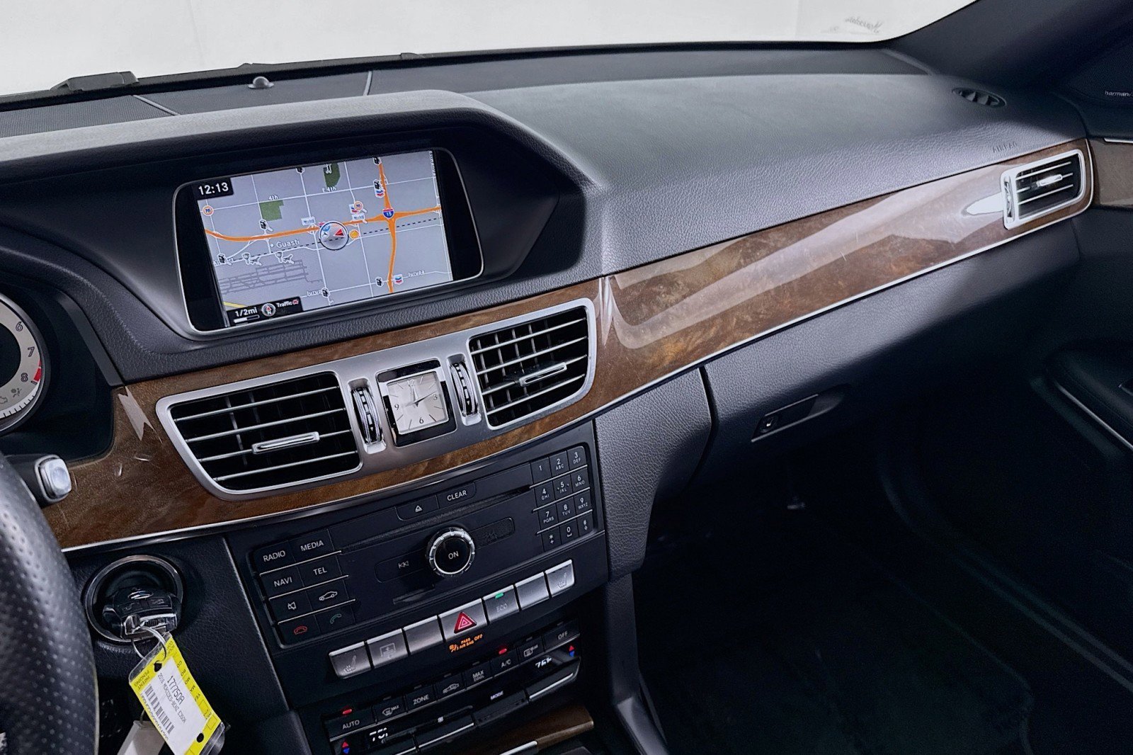 Used 2016 Mercedes-Benz E 350 Sedan image 19