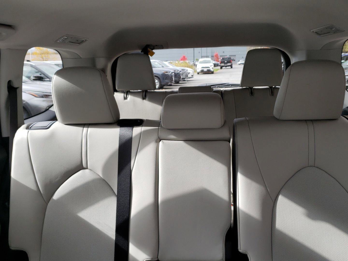 New 2026 Toyota Grand Highlander XLE image 12