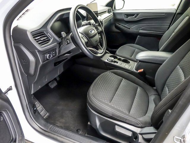 Used 2025 Ford Escape Active image 9