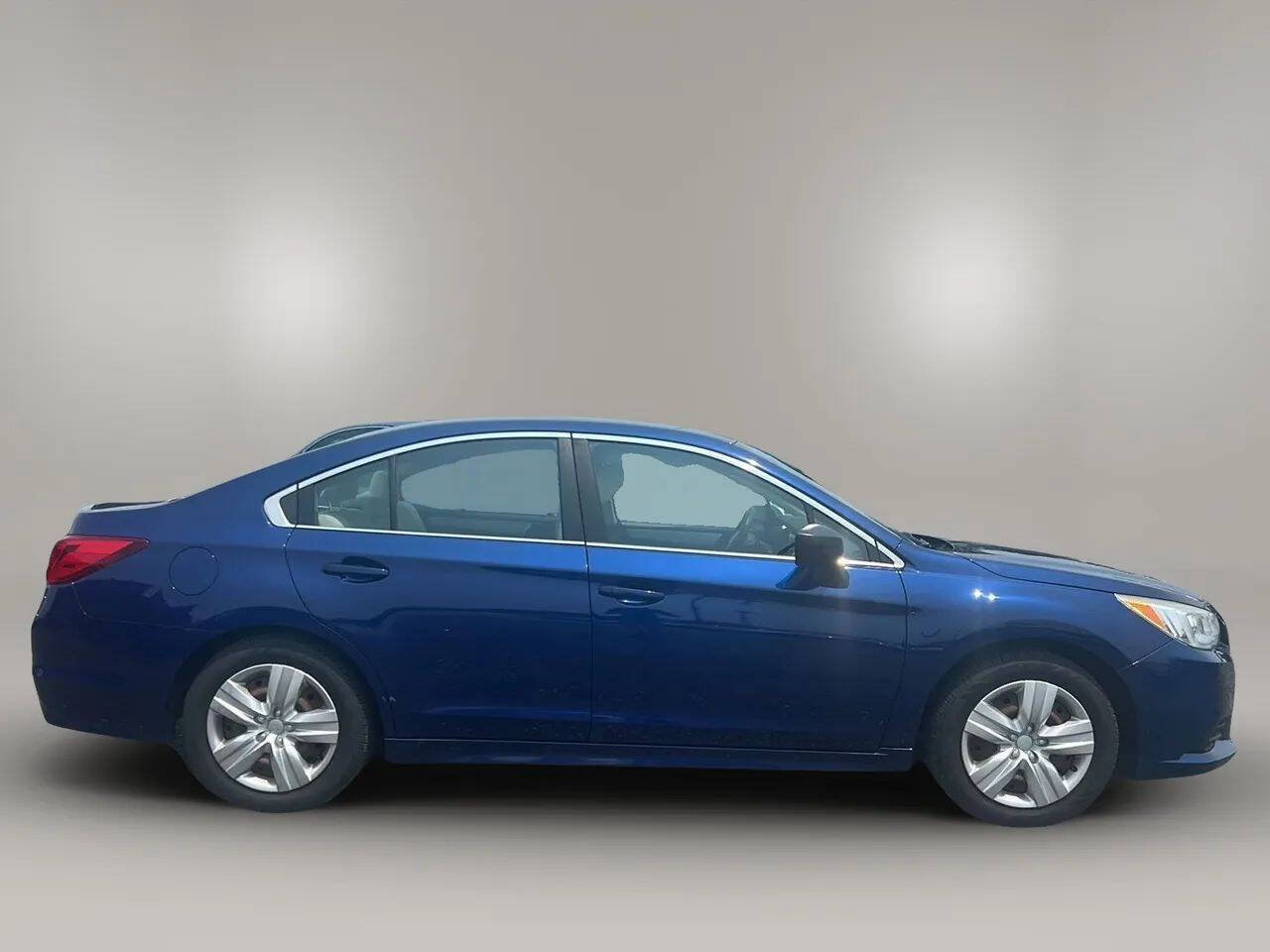 Used 2016 Subaru Legacy 2.5i AWD/4WD image 8