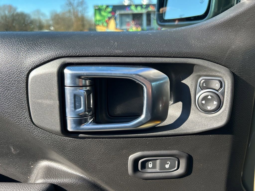 New 2026 Jeep Gladiator Willys image 15