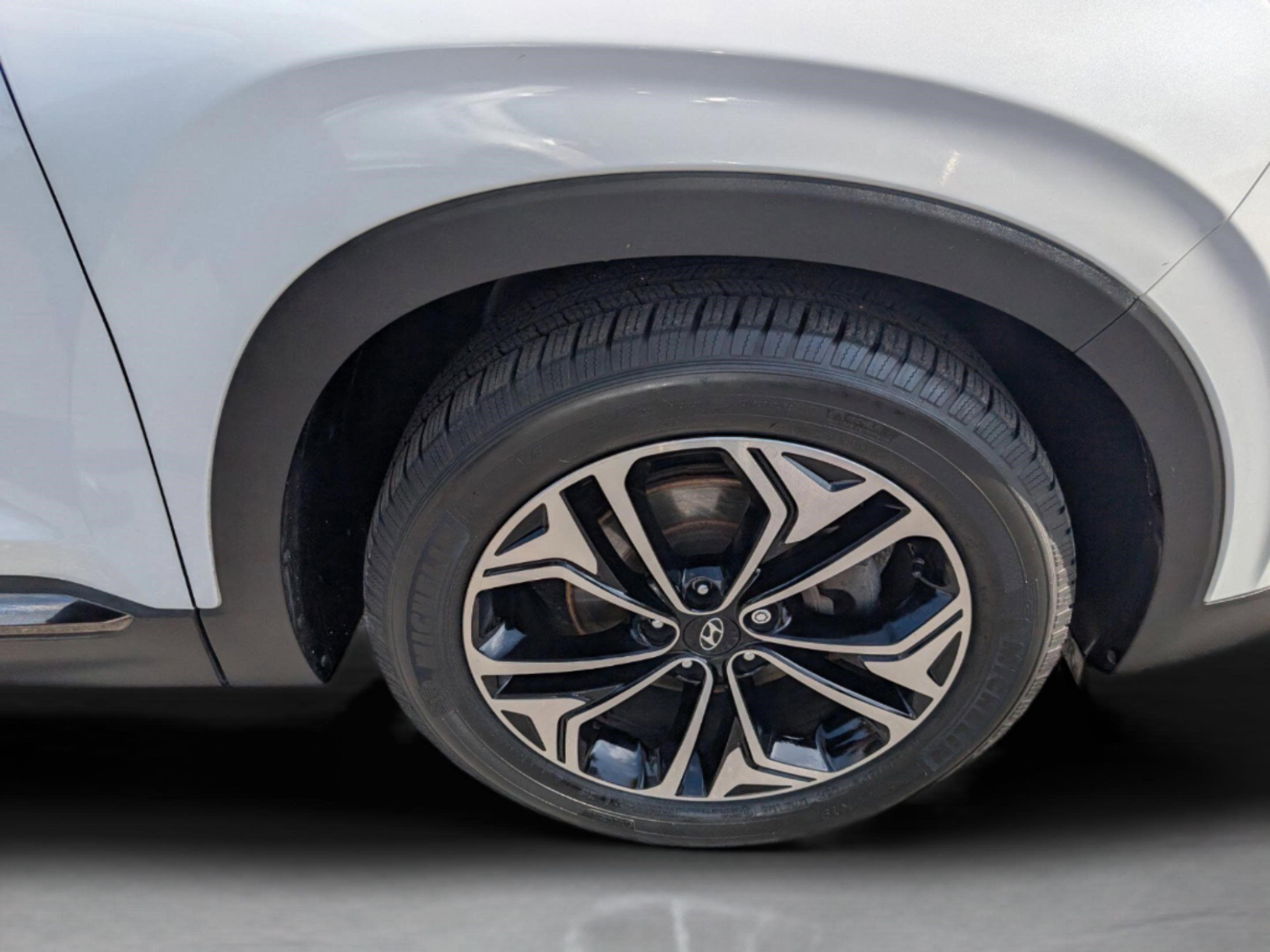 Used 2020 Hyundai Santa Fe Limited image 26