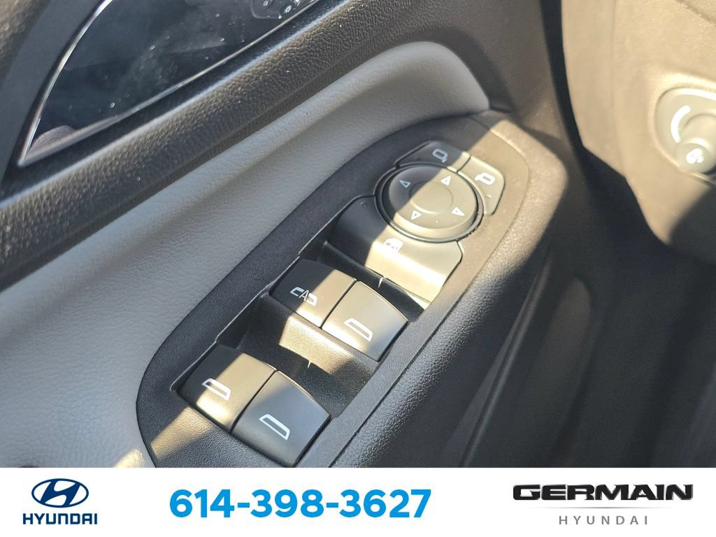 Used 2020 Chevrolet Equinox LT w/ Driver Convenience Package FWD image 26