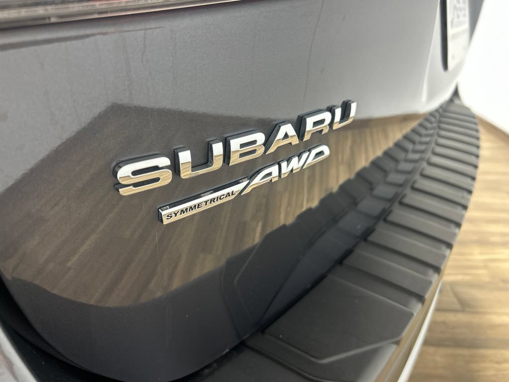 Used 2023 Subaru Forester Touring AWD/4WD image 39