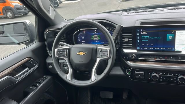Used 2026 Chevrolet Silverado 1500 LT AWD/4WD image 21