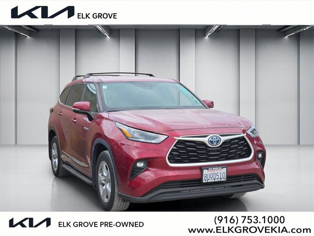 Used 2021 Toyota Highlander LE