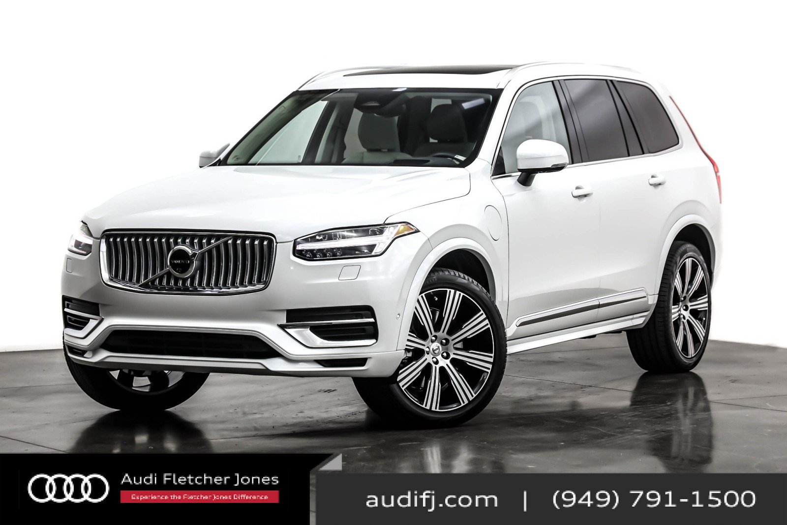 Used 2025 Volvo XC90 T8 Ultra w/ Protection Package Premier
