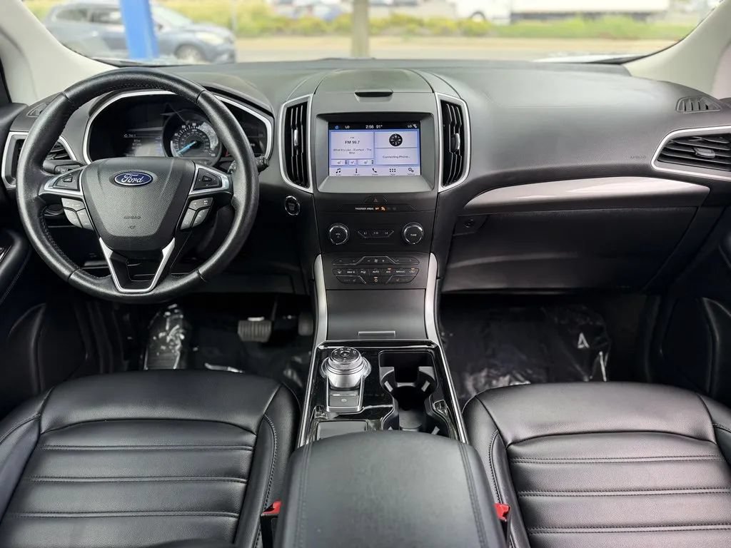 Used 2019 Ford Edge SEL w/ Equipment Group 201A AWD/4WD image 11