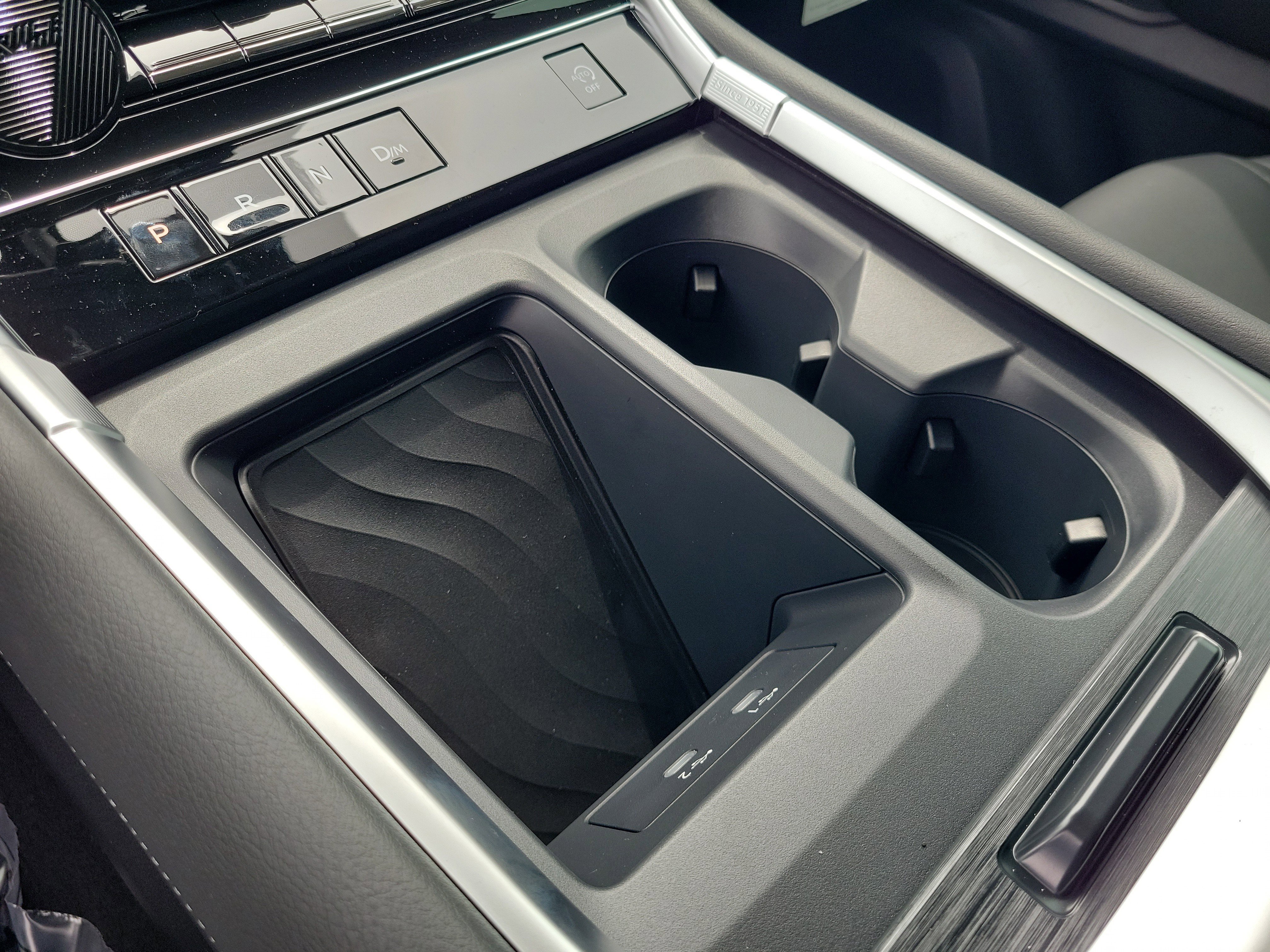 New 2026 Nissan Armada SV image 31