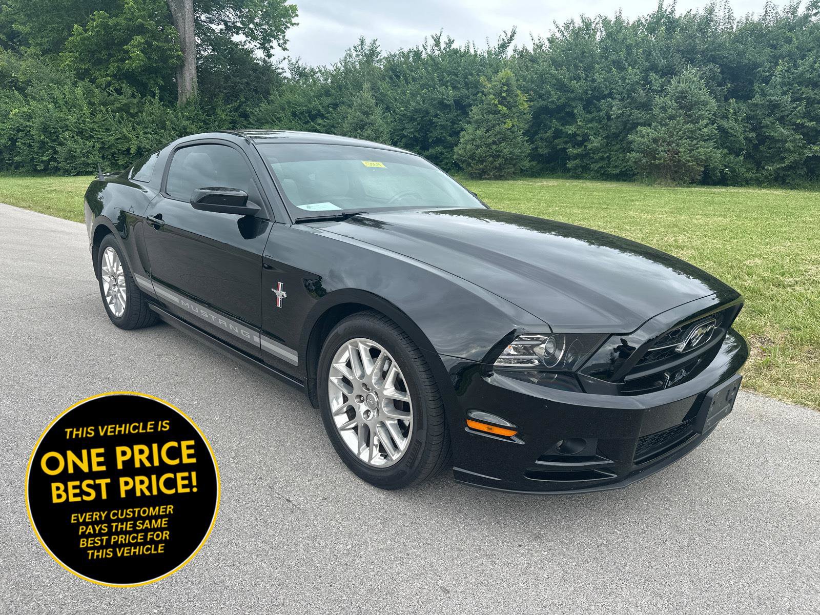 Used 2014 Ford Mustang Premium w/ Equipment Group 202A RWD image 1