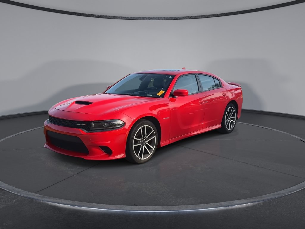 Used 2022 Dodge Charger R/T w/ Plus Group RWD image 4