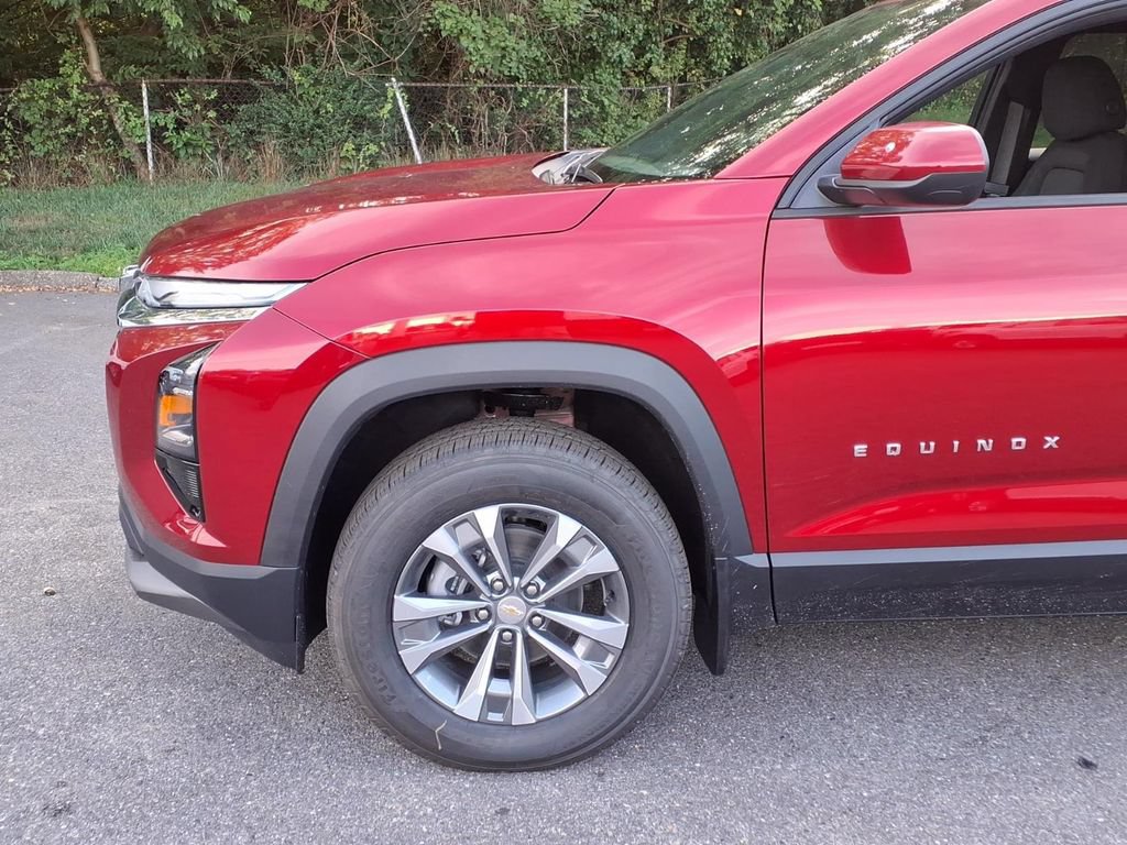 New 2027 Chevrolet Equinox LT FWD image 7