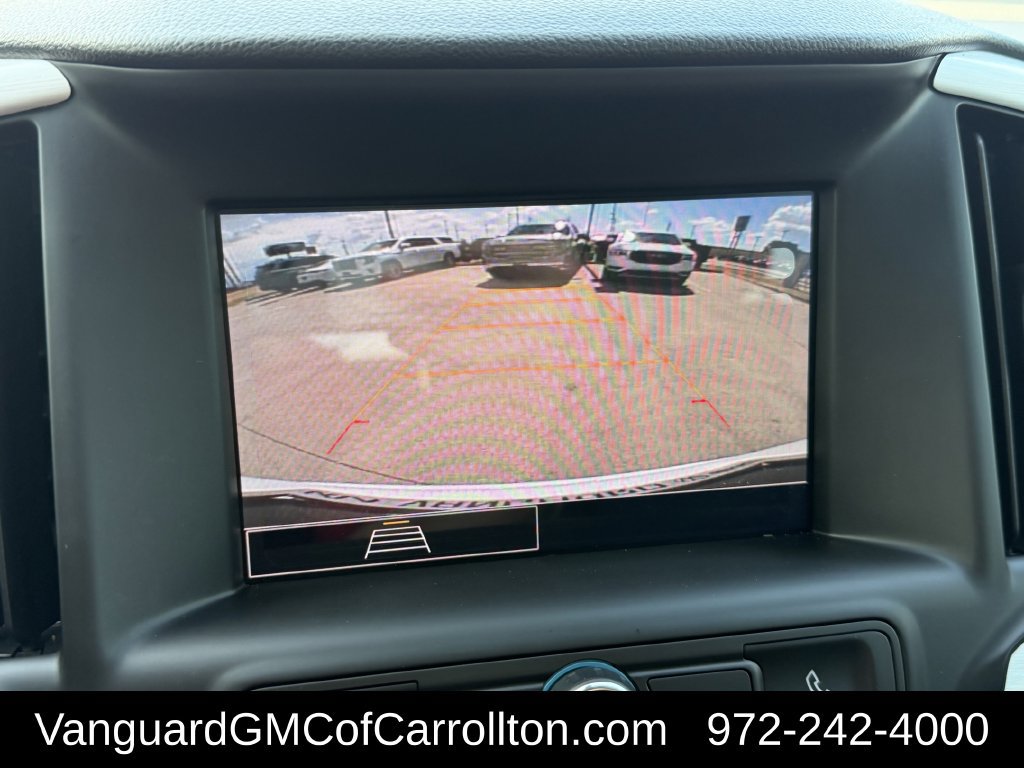 Used 2024 GMC Terrain SLE AWD/4WD image 18
