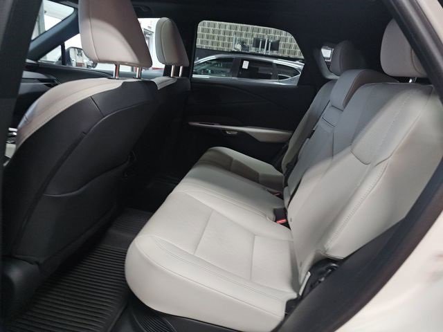 Used 2023 Lexus RX 350 w/ Accessory Package (2T) image 7