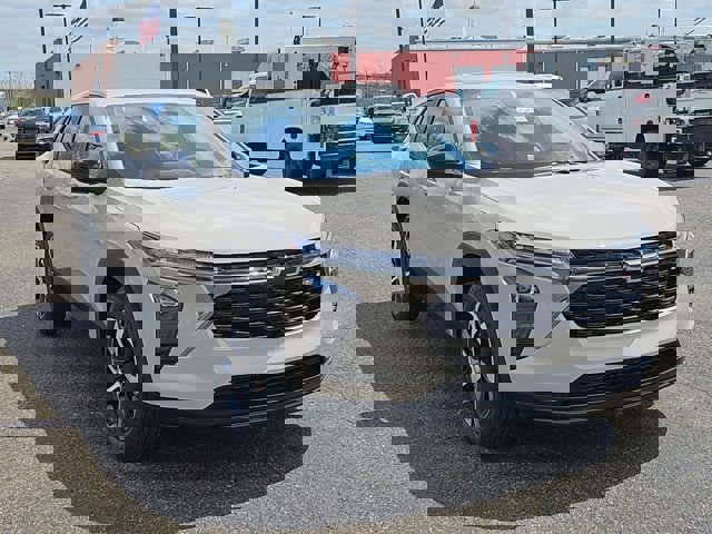 New 2026 Chevrolet Trax RS w/ Sunroof Package image 10