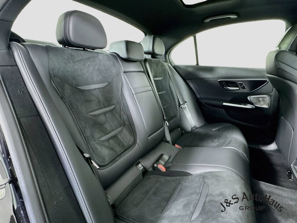 Used 2025 Mercedes-Benz C 36 AMG S image 35