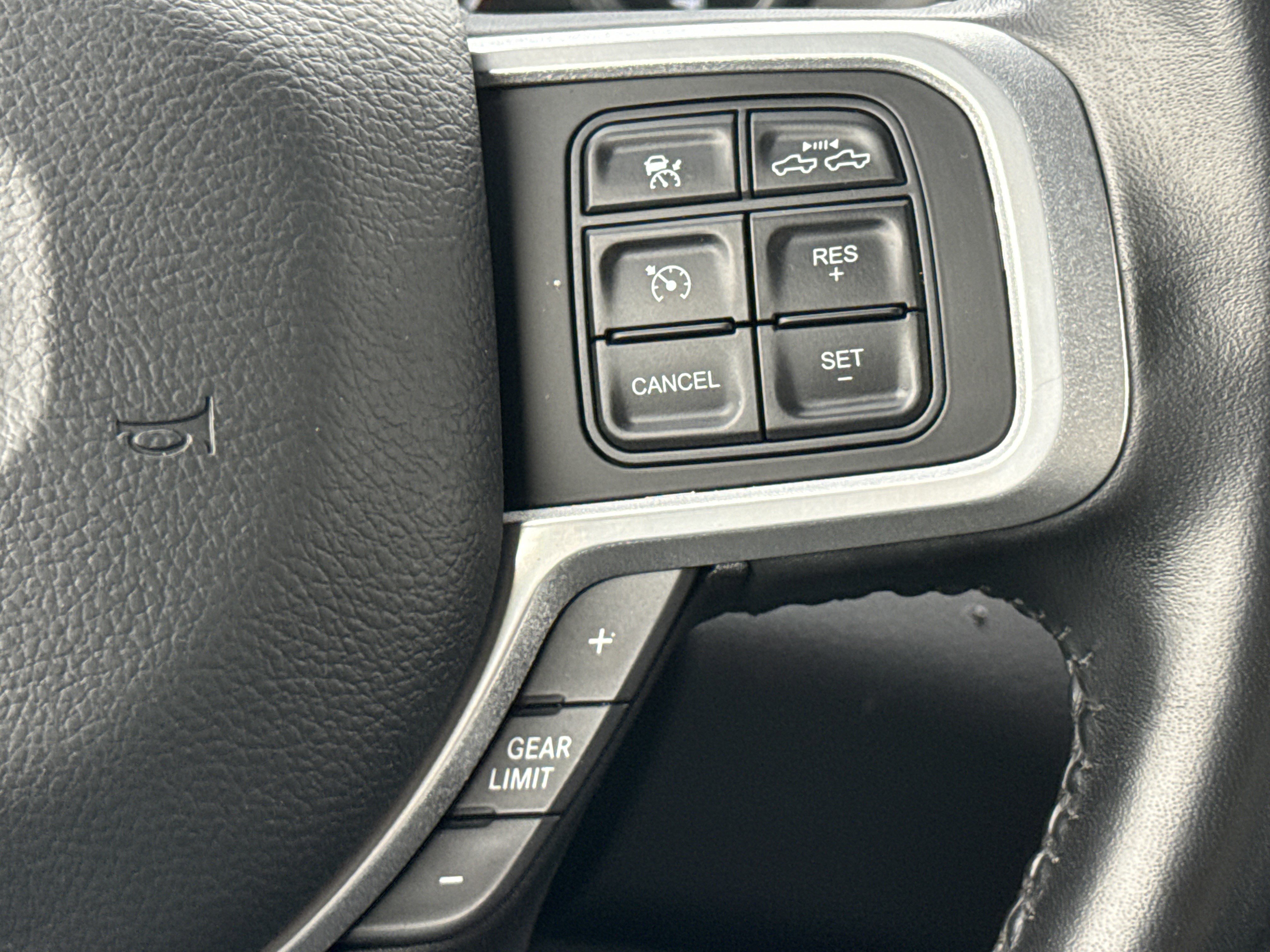 Used 2022 RAM 3500 Big Horn w/ Safety Group B RWD image 19
