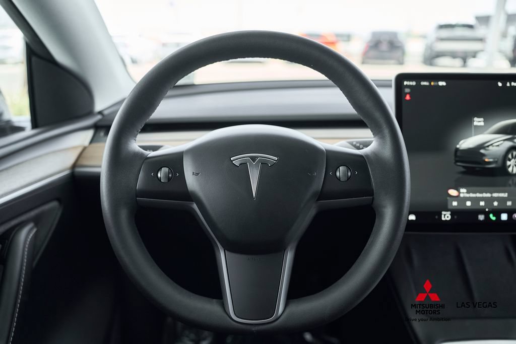 Used 2023 Tesla Model Y Long Range AWD/4WD image 16