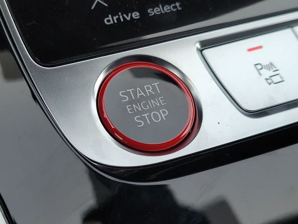 New 2026 Audi SQ8 Premium Plus AWD/4WD image 19
