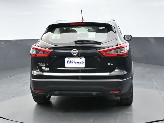 Used 2022 Nissan Rogue Sport SL w/ Premium Package FWD image 5