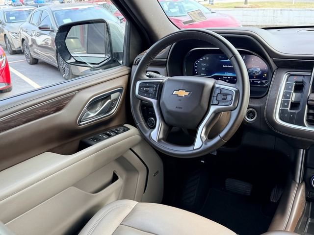 Used 2024 Chevrolet Suburban LT image 10