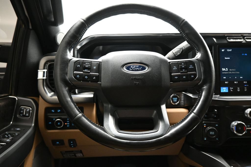 Used 2023 Ford F250 Lariat w/ Chrome Package AWD/4WD image 17