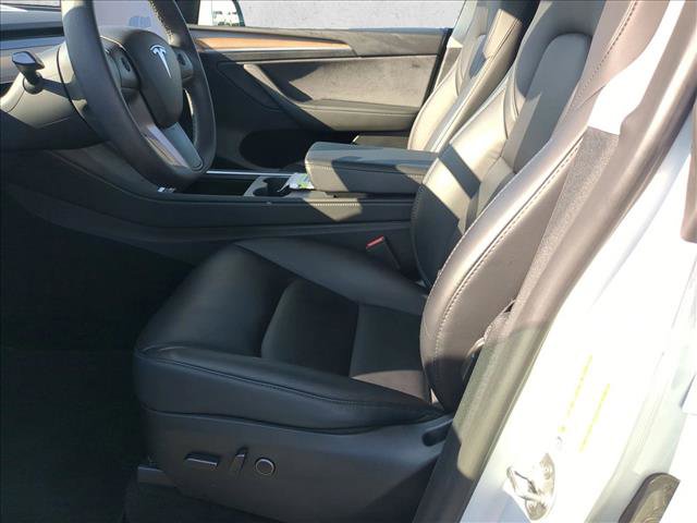 Used 2023 Tesla Model Y Long Range image 14